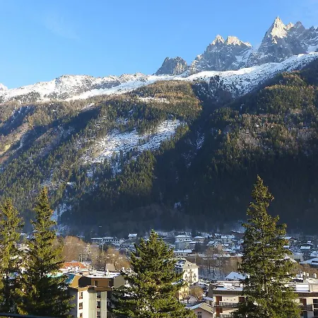 Apartment Le Majestic By Interhome Chamonix